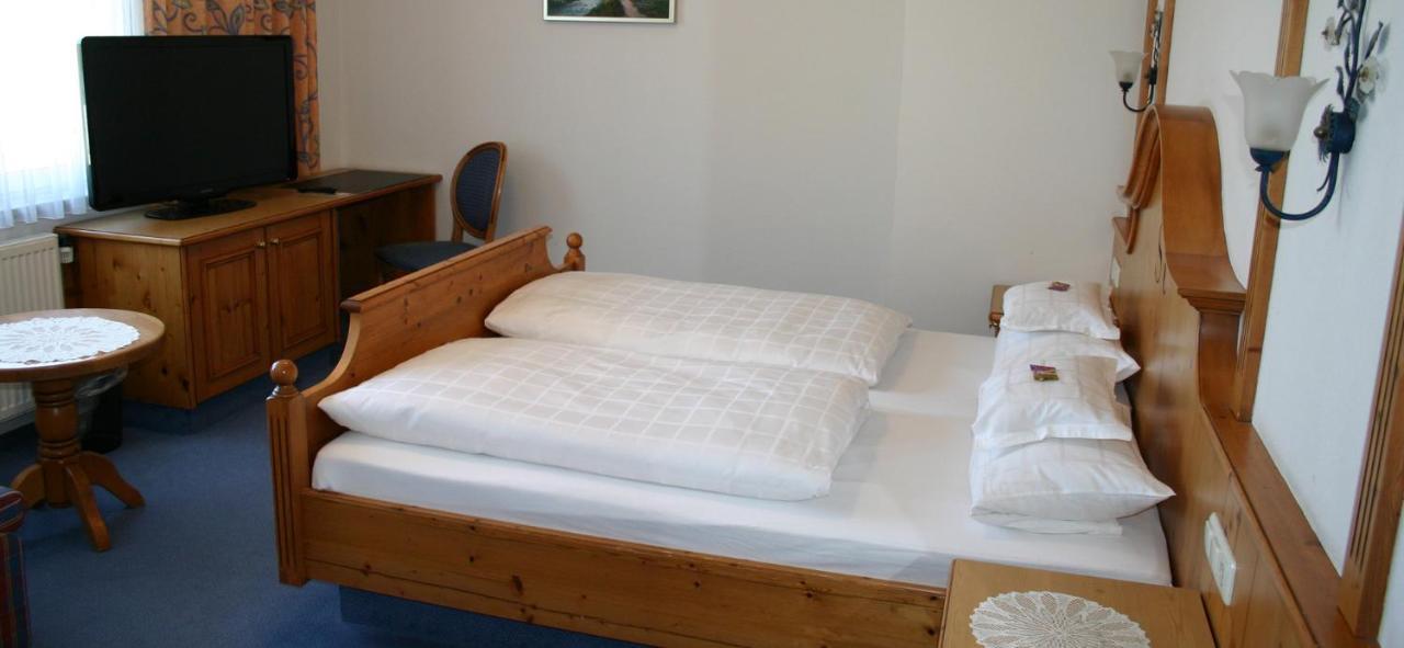 Landhotel Gasthof Huber Merching Exterior photo