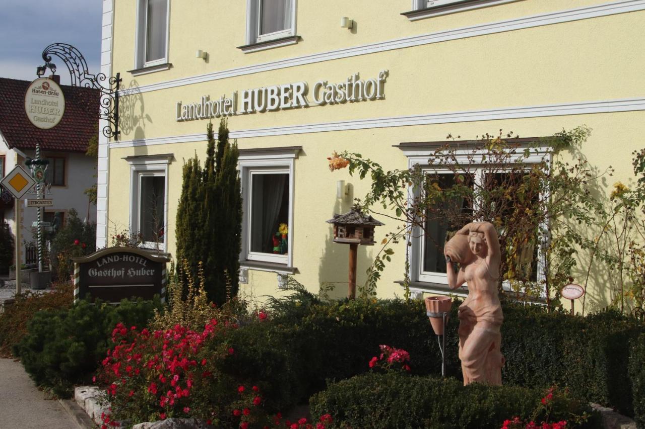 Landhotel Gasthof Huber Merching Exterior photo
